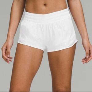 Lululemon Hotty Hot 2.5” Shorts